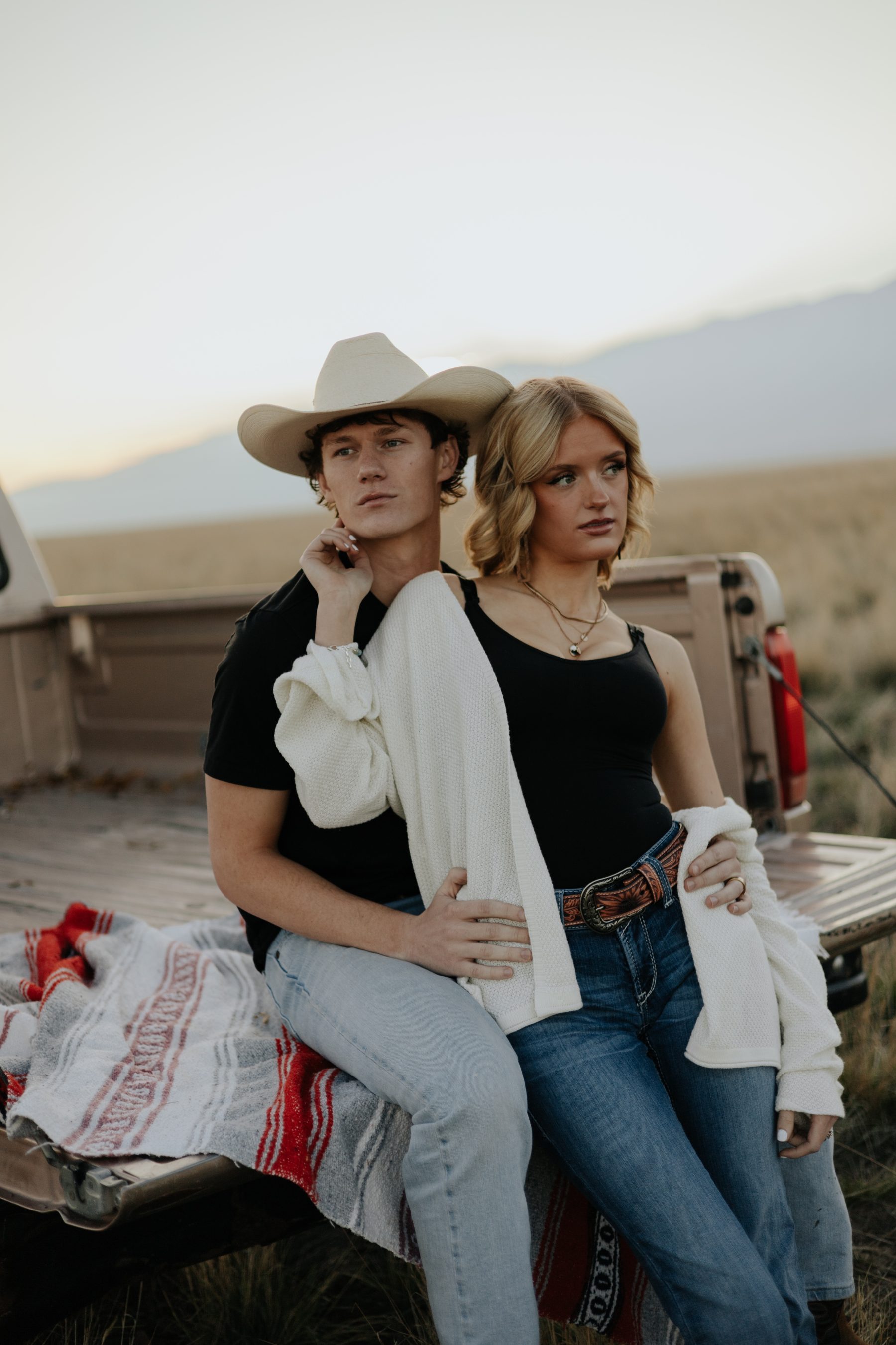 Roni & Co. trust section image 6 - Bottom-right square image